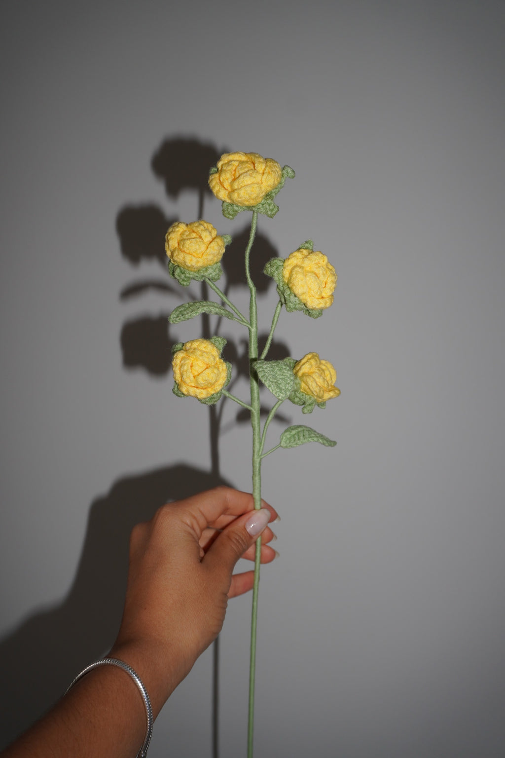 ROSAS AMARILLAS X5 en crochet – Ramo Sol de Olga