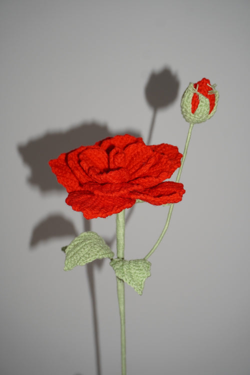Amapola Roja Tejida en Crochet color roja – Olga's Gallery
