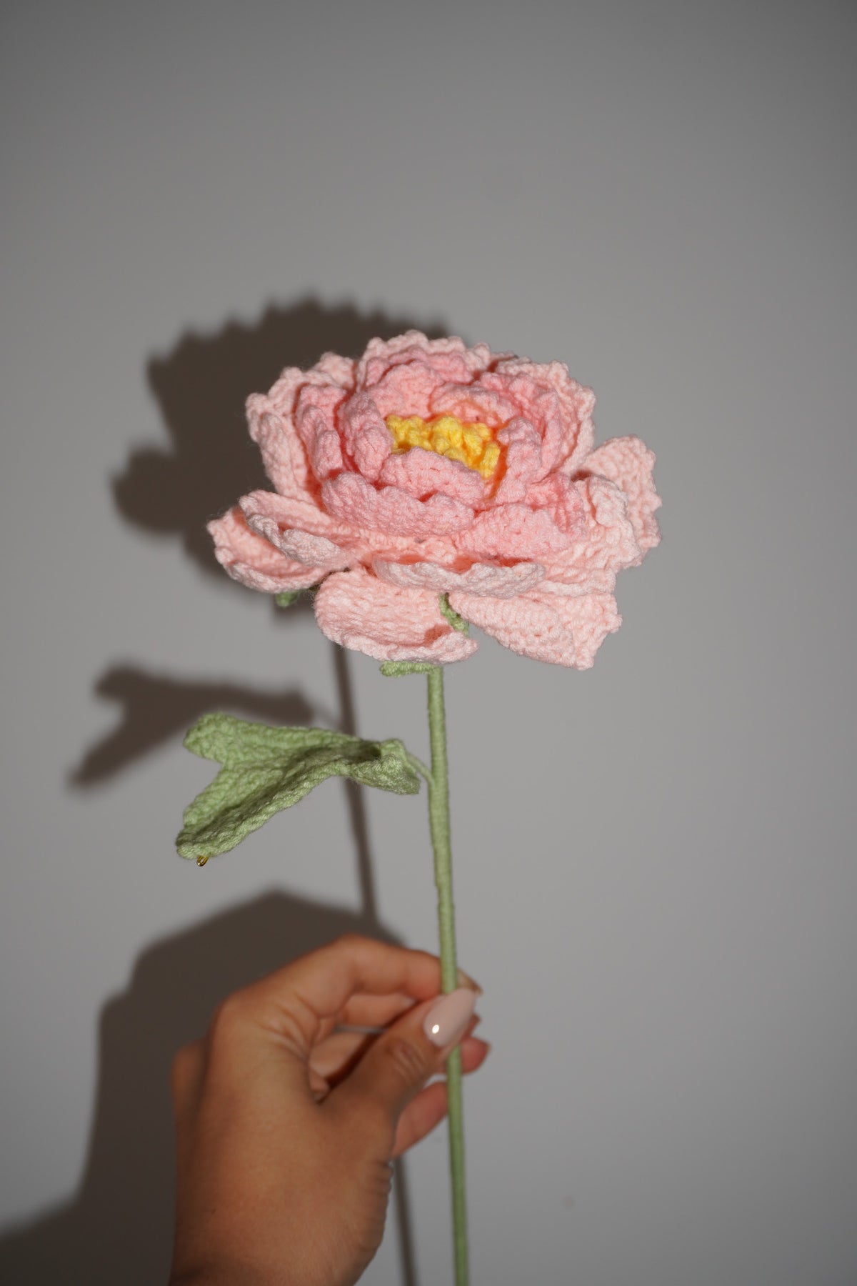 Peonía Tejida en Crochet color rosa – Olga's Gallery