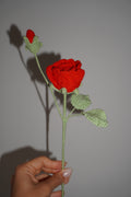 Rosa con Capullo Tejida en Crochet color roja – Olga's Gallery