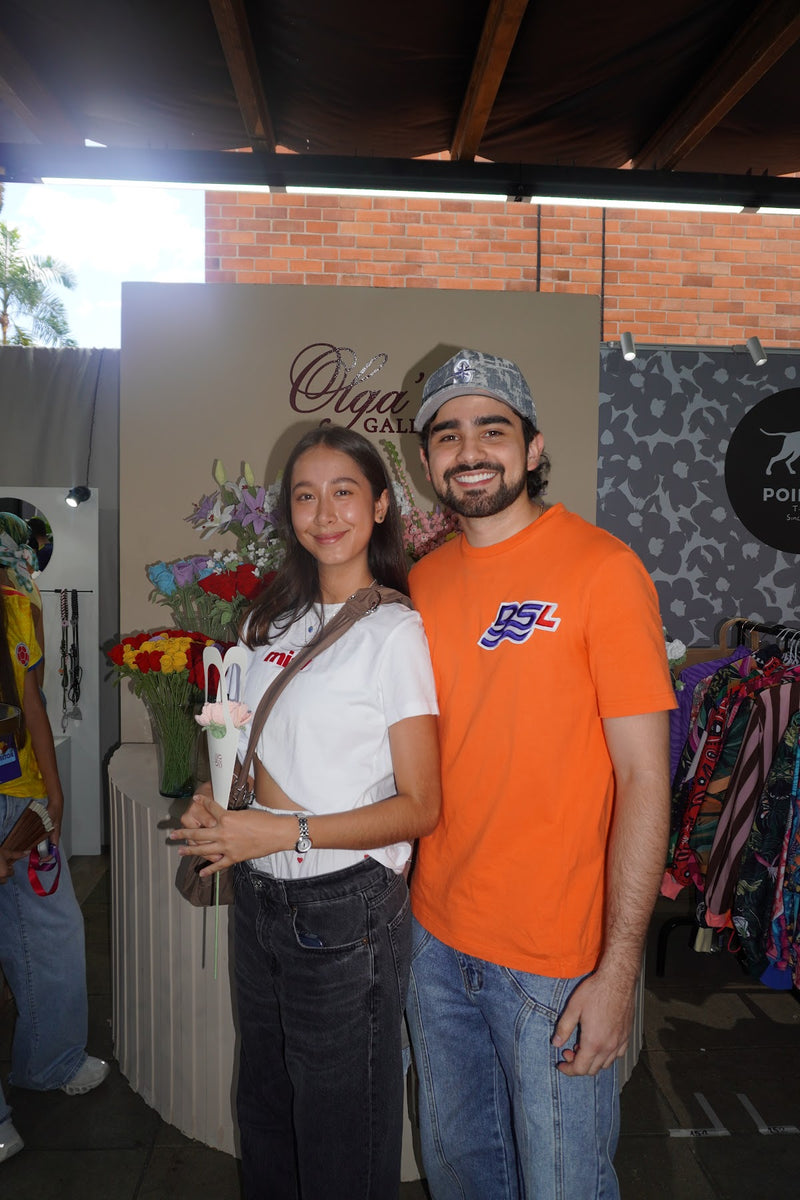 Clienta feliz con sus olgas tejidas en crochet de Olga's Gallery