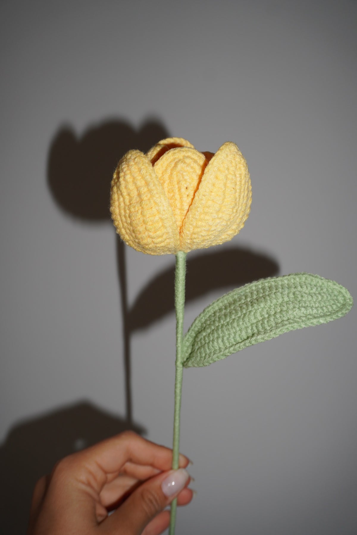 Tulipán Tejido en Crochet color amarillo – Olga's Gallery